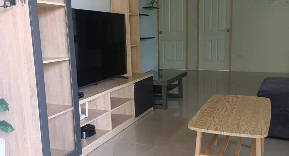 For rent 3 bedrooms house in San Kamphaeng, Chiang Mai