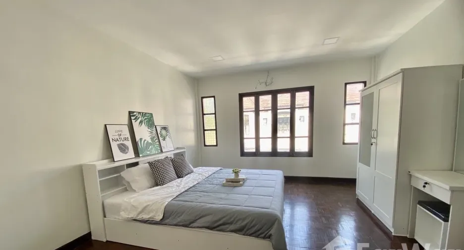 For sale 2 bedrooms townhouse in San Sai, Chiang Mai