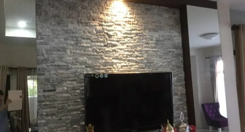 Haus zum Kauf mit 4 Zimmer in Saraphi, Chiang Mai