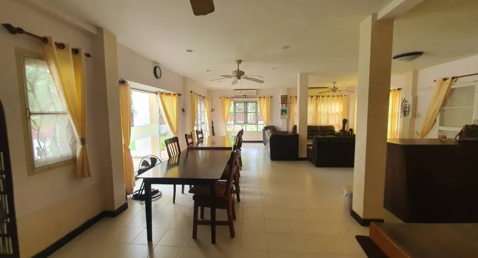 Haus zum Kauf mit 3 Zimmer in Ban Chang, Rayong
