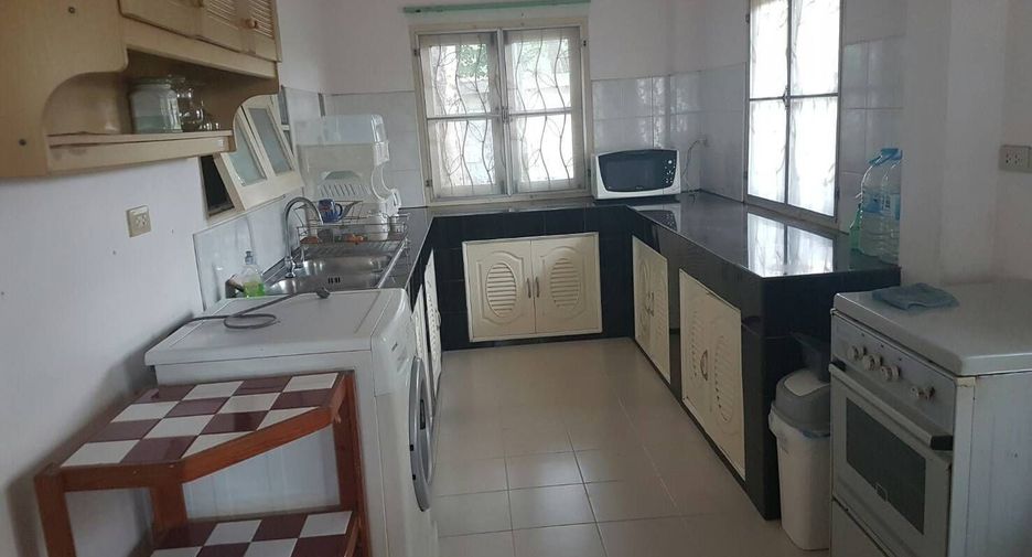 Haus zum Kauf mit 3 Zimmer in Ban Chang, Rayong