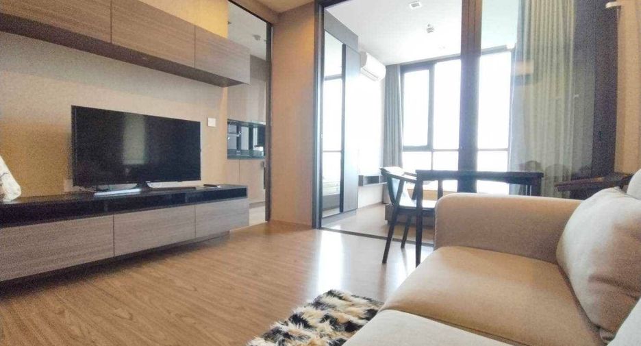 Продажа 1 кровать кондо в Кхлонг Тоеи, Бангкок