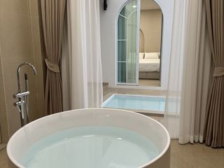 À louer 4 chambres villa à Bang Lamung, Chonburi