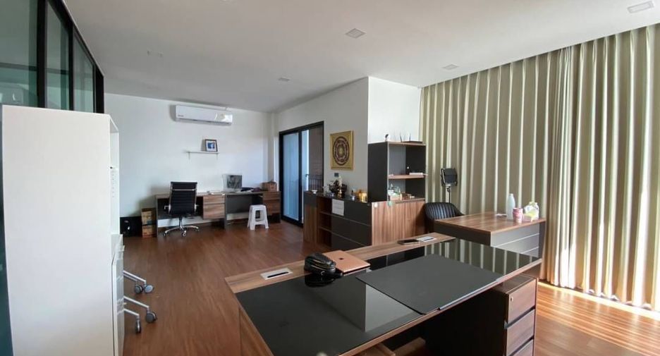 For sale and for rent 2 bedrooms townhouse in Mueang Chiang Mai, Chiang Mai