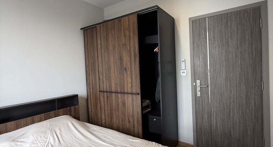 À vendre et à louer 2 chambres condo à Watthana, Bangkok