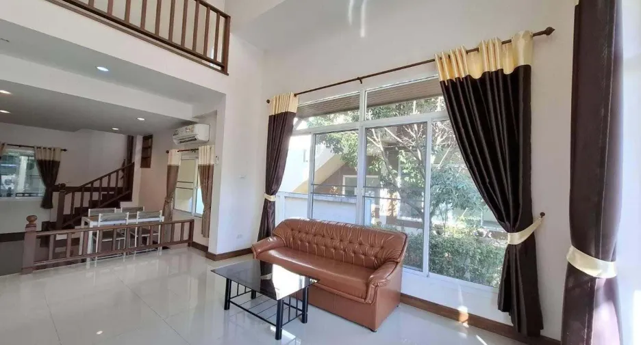 For rent 4 bedrooms house in San Sai, Chiang Mai
