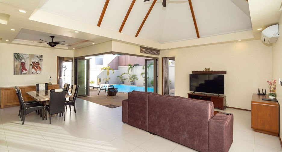 For sale 2 bedrooms villa in Mueang Phuket, Phuket