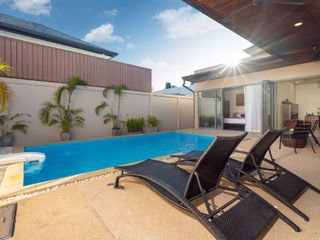 For sale 2 bedrooms villa in Mueang Phuket, Phuket