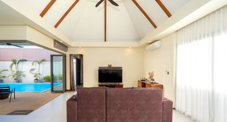 For sale 2 bedrooms villa in Mueang Phuket, Phuket