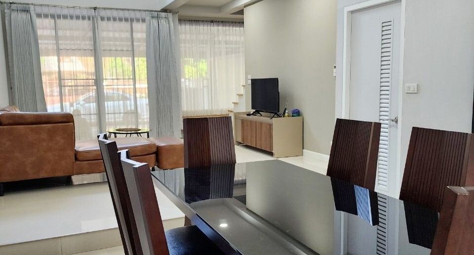 For sale and for rent 3 bedrooms townhouse in Mueang Chiang Mai, Chiang Mai