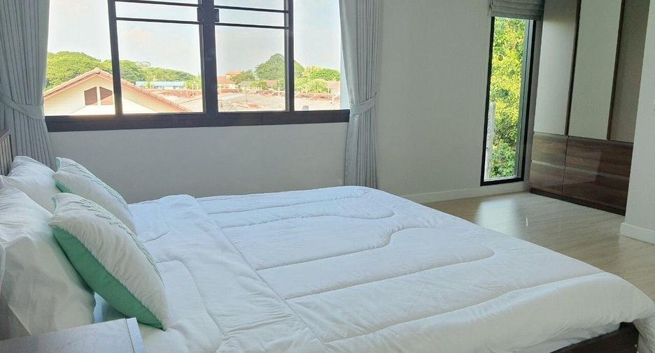 For sale and for rent 3 bedrooms townhouse in Mueang Chiang Mai, Chiang Mai