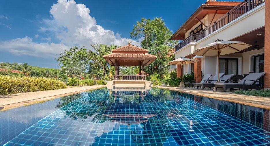 For sale 4 bedrooms villa in Thalang, Phuket