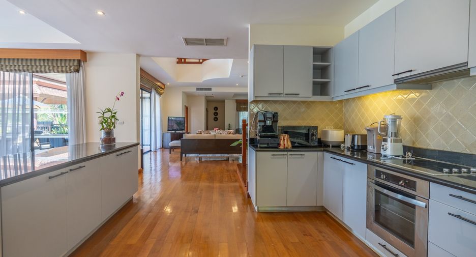 For sale 4 bedrooms villa in Thalang, Phuket