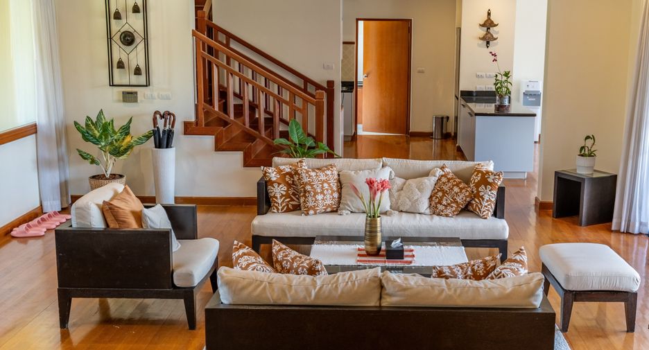 For sale 4 bedrooms villa in Thalang, Phuket