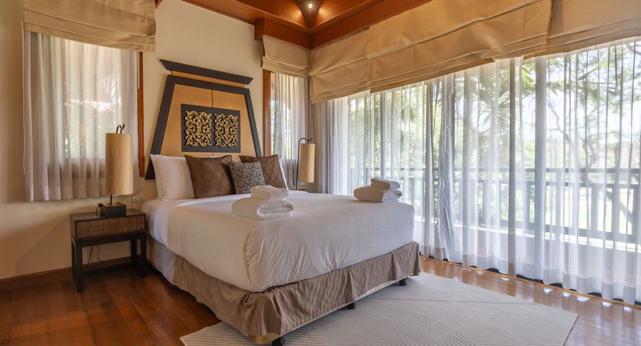 For sale 4 bedrooms villa in Thalang, Phuket
