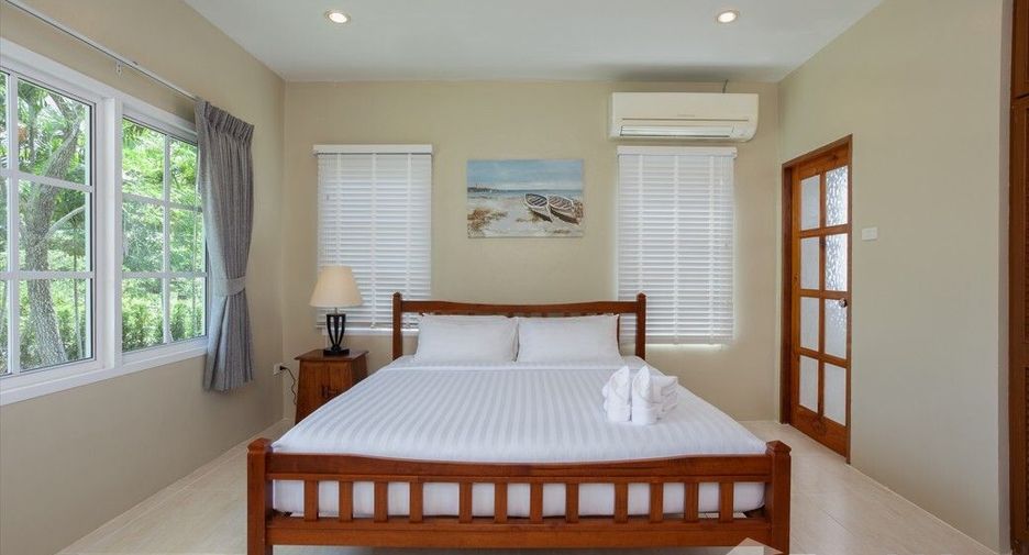 For rent 2 bedrooms villa in Mueang Phuket, Phuket