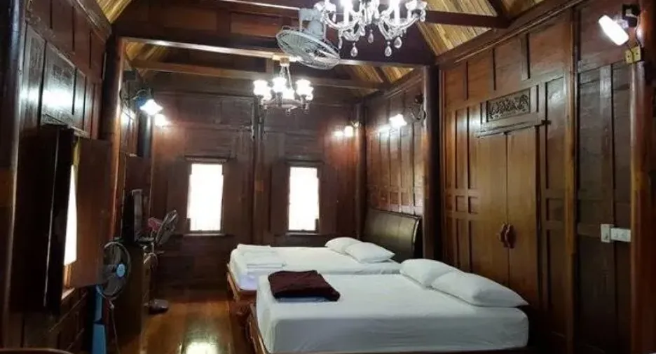 For sale 4 bedrooms villa in San Kamphaeng, Chiang Mai