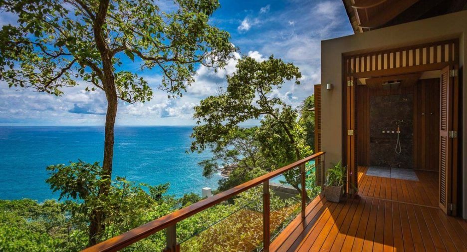 For sale 6 bedrooms villa in Kathu, Phuket