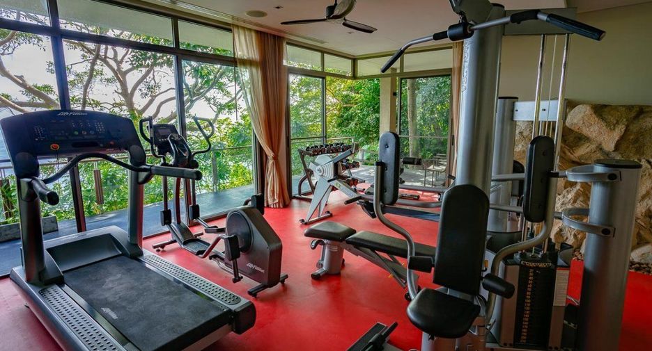 For sale 6 bedrooms villa in Kathu, Phuket