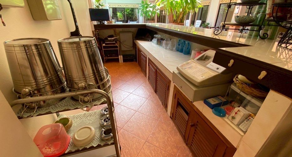Hotel zum Kauf mit 18 Zimmer in Bang Lamung, Chonburi