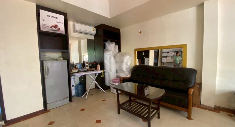 Hotel zum Kauf mit 18 Zimmer in Bang Lamung, Chonburi