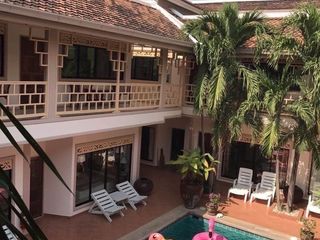 For sale 18 bedrooms hotel in Bang Lamung, Chonburi