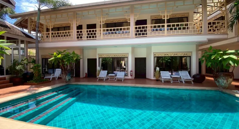 Hotel zum Kauf mit 18 Zimmer in Bang Lamung, Chonburi