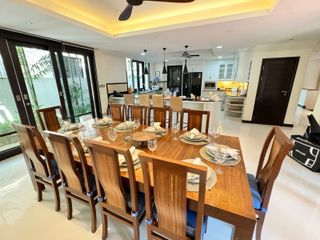 Villa zur Miete mit 5 Zimmer in Thalang, Phuket