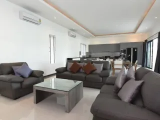For sale 3 bedrooms villa in Cha Am, Phetchaburi