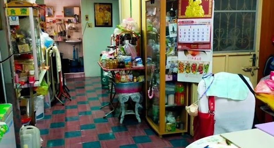 出售 5 卧室 联排别墅 在 Thung Khru, 曼谷