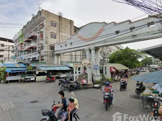 For sale 5 bedrooms townhouse in Thung Khru, Bangkok