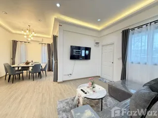 À louer 3 chambres villa à Mueang Phuket, Phuket