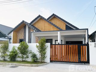 À louer 3 chambres villa à Mueang Phuket, Phuket
