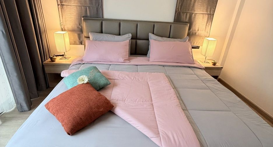 For rent 3 bedrooms villa in Mueang Phuket, Phuket