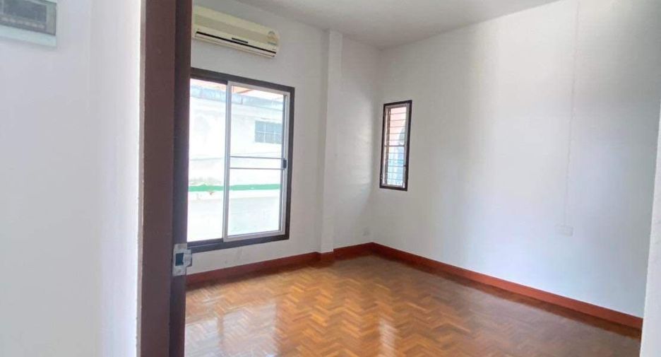 For sale 3 bedrooms house in Hang Dong, Chiang Mai