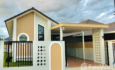 For rent 3 bedrooms house in San Sai, Chiang Mai