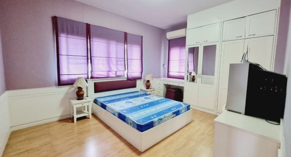 For sale 3 bedrooms house in Mueang Chiang Mai, Chiang Mai