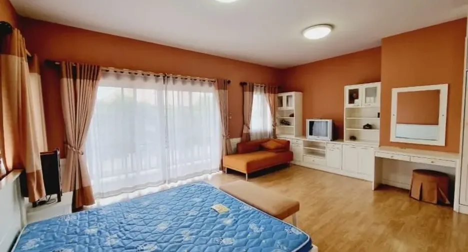 For sale 3 bedrooms house in Mueang Chiang Mai, Chiang Mai