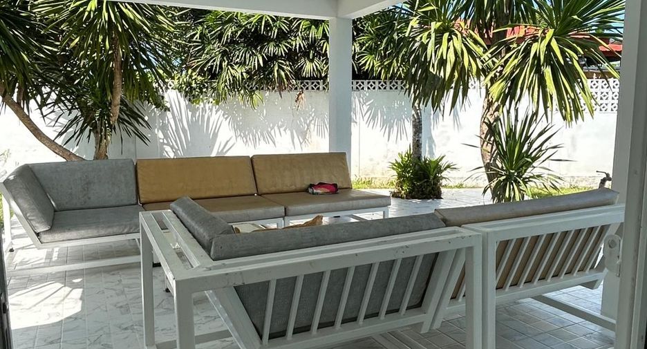 Villa en alquiler de 3 habitaciones en Thalang, Phuket
