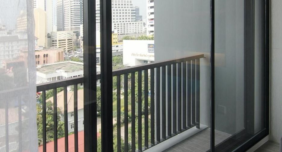 For sale and for rent studio condo in Sathon, Bangkok