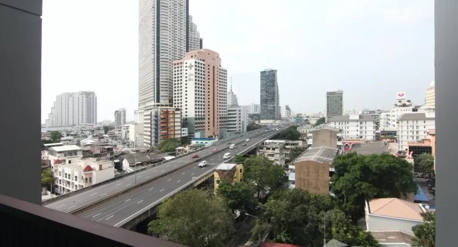 For sale and for rent studio condo in Sathon, Bangkok