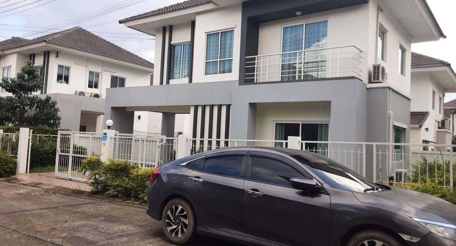 For rent 3 bedrooms house in Si Racha, Chonburi