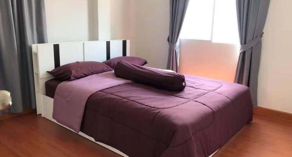 For rent 3 bedrooms house in Si Racha, Chonburi
