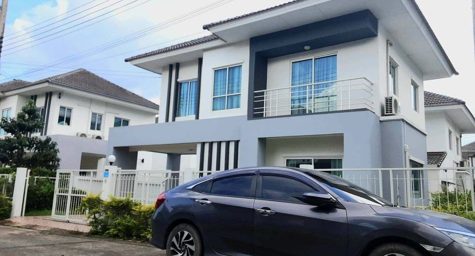 For rent 3 bedrooms house in Si Racha, Chonburi