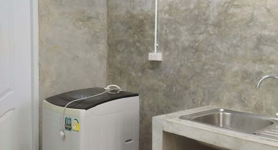 For rent 3 bedrooms house in Si Racha, Chonburi