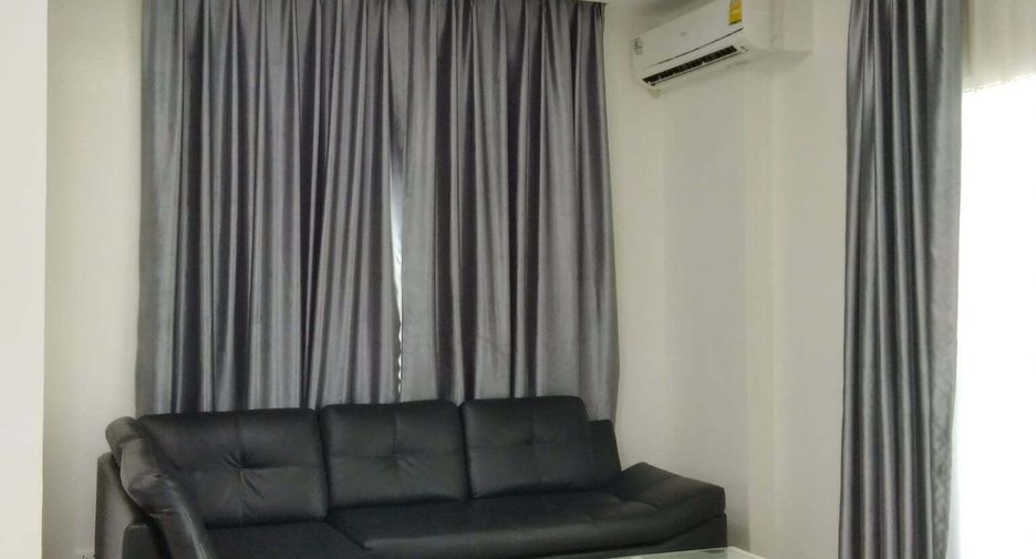 For rent 3 bedrooms house in Si Racha, Chonburi