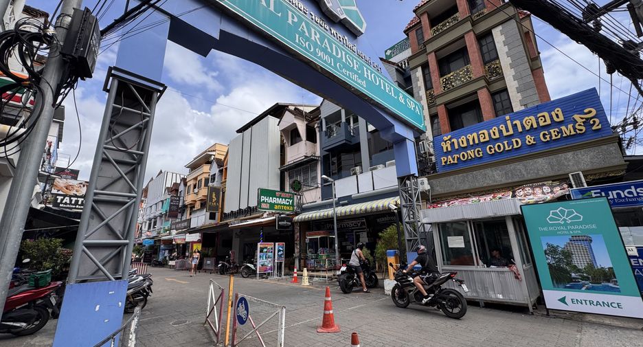 For sale and for rent 4 bedrooms retail Space in Kathu, Phuket