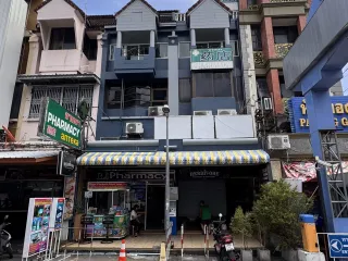 For sale and for rent 4 bedrooms retail Space in Kathu, Phuket