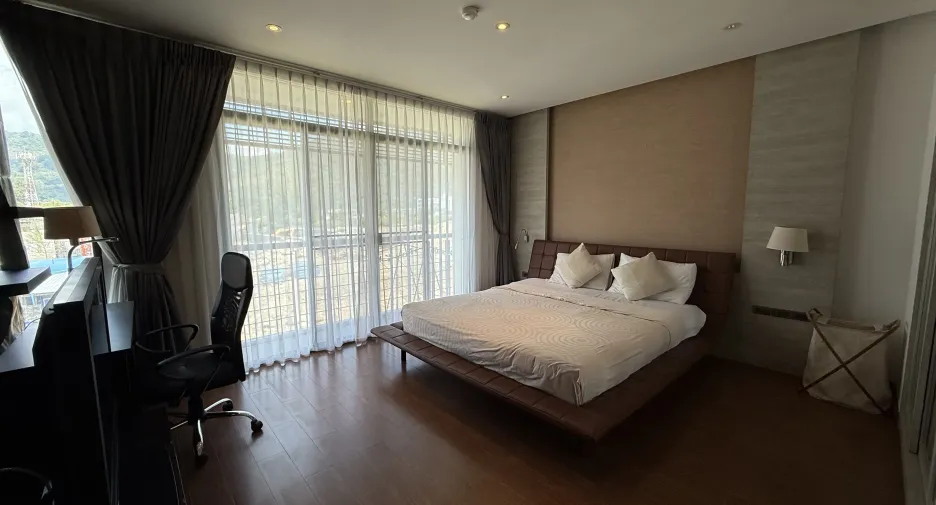 For rent 3 bedrooms condo in Kathu, Phuket