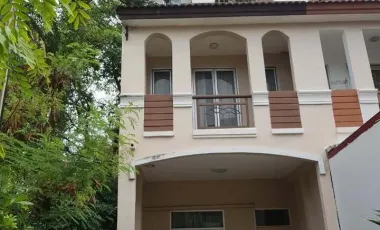 Haus zum Kauf mit 3 Zimmer in Prawet, Bangkok